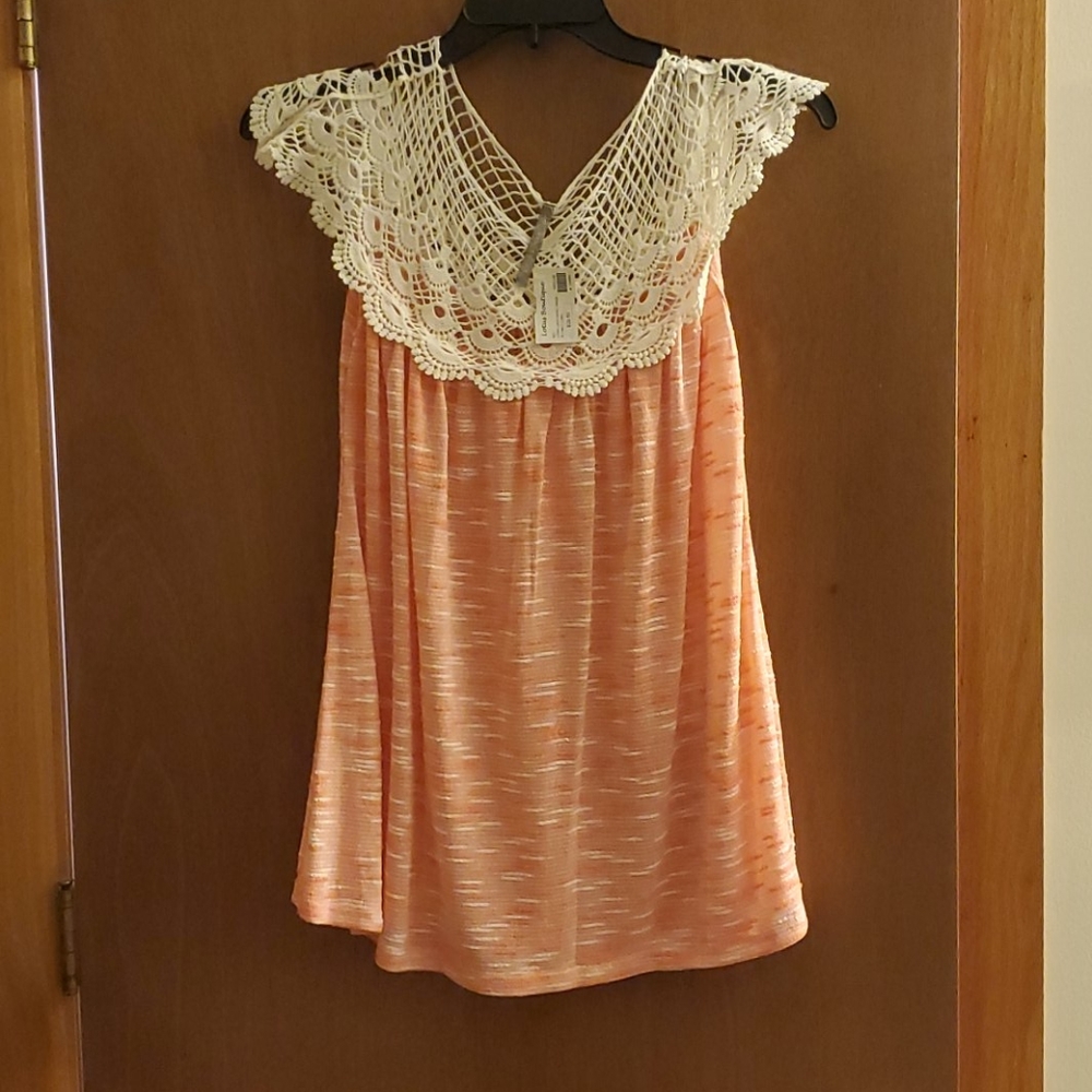 Lotus Boutique never worn women's shirt!